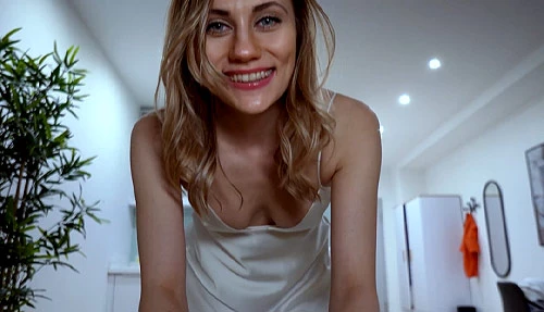 Student blows like a vacuum cleaner POV: Ansehen auf EroticOnly.DE